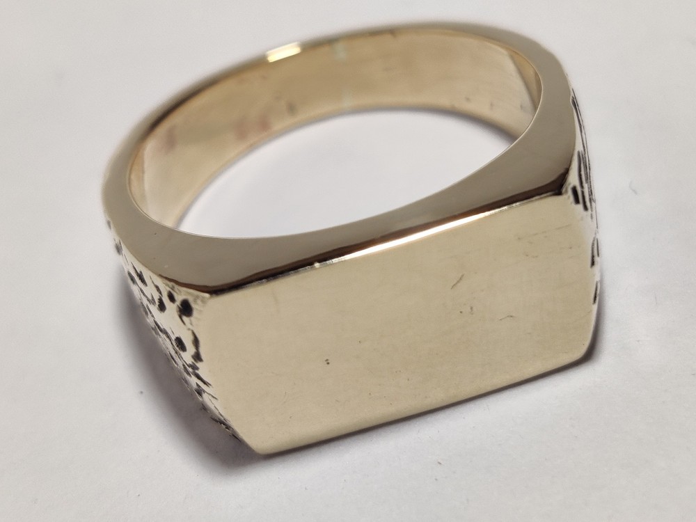 Solid 925 Sterling Silver Gold Plated Rectangle Signet Ring - Textured Men's Ban