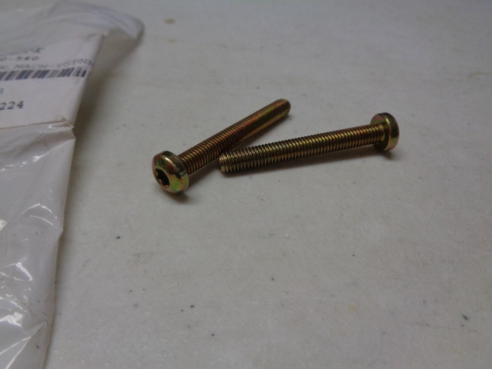 ARCTIC CAT MACHINE SCREW 8470-540 QTY-2