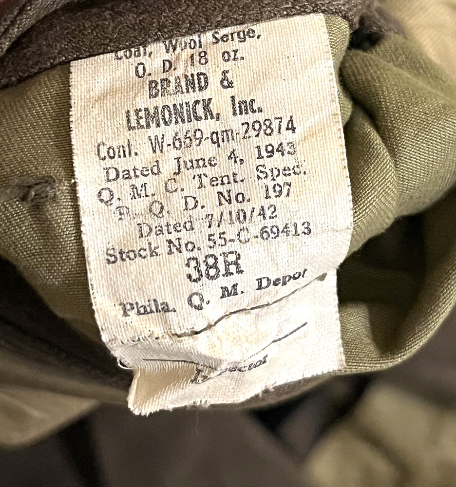WWII US Army 4 Pocket Service Coat / Uniform