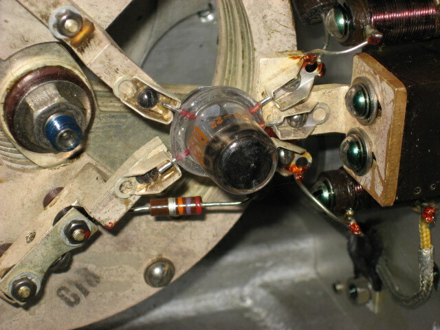 TN-18 Tuning Unit for APR-4 Receiver, with case