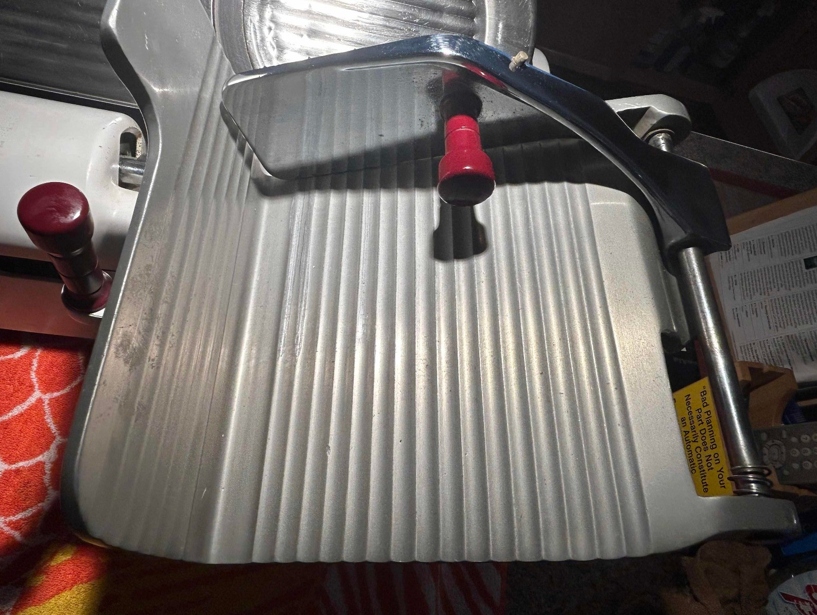 Globe C1620 Commercial Meat Slicer w. Built-in Sharpener