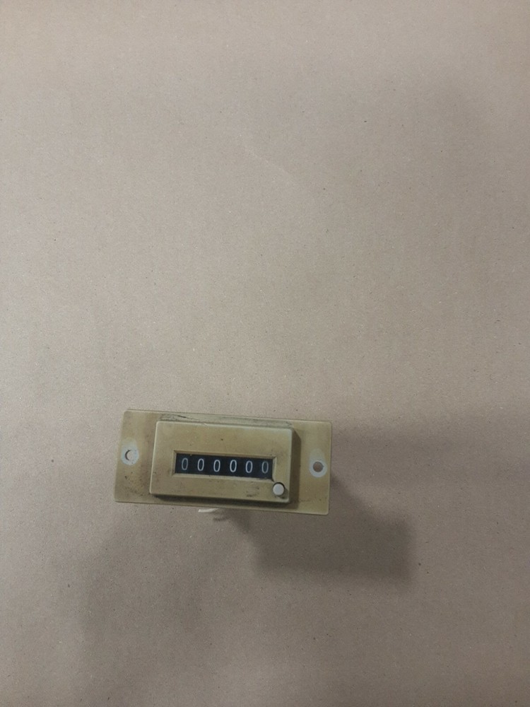 OMRON CSK-6YW-US 6 DIDIT COUNTER #1010b11