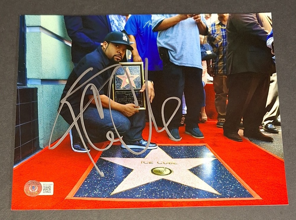 Ice Cube Signed Autographed 8x10 Beckett COA