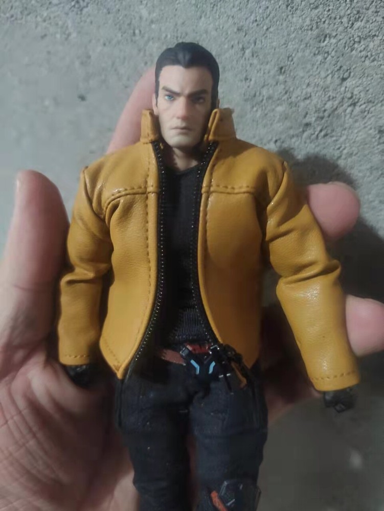 E5-6  The 1/12 Scale Yellow/light Brown PU Jacket Model