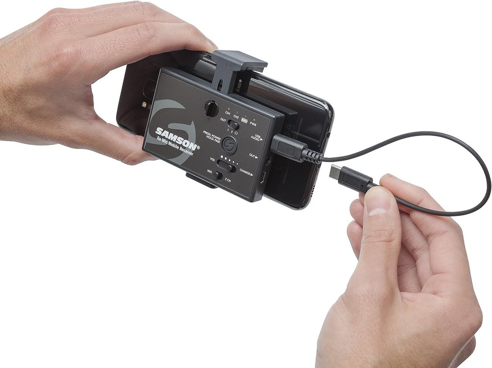 Samson Go Mic Mobile Professional Handheld Wireless System for Mobile Video