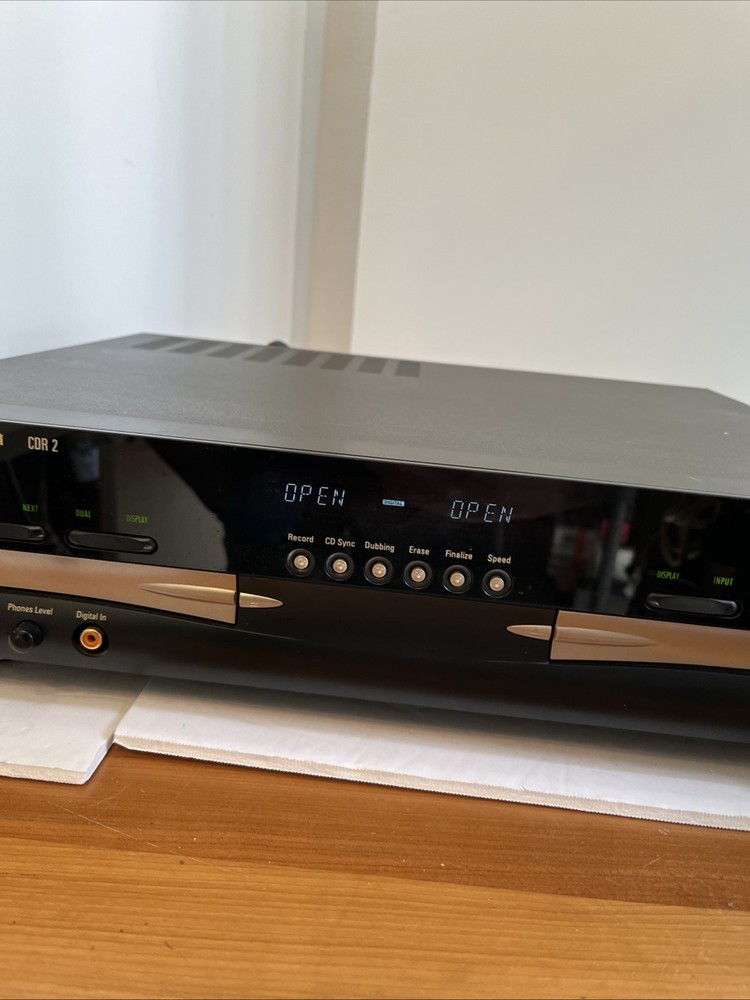 HARMON KARDON CDR 2 Dual CD Player Disc Error. Powers On, Disc tray Doesnt Open