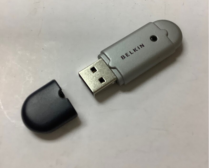 Belkin Wireless Bluetooth USB 2.0 Dongle Adapter F8T012