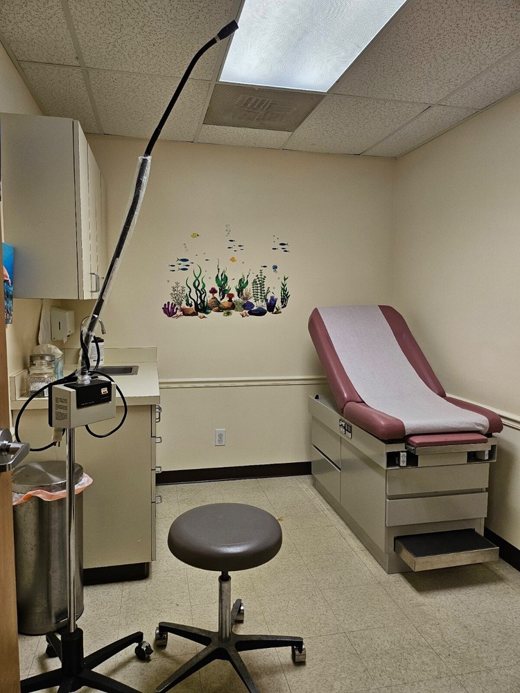 Medical Exam Table Used