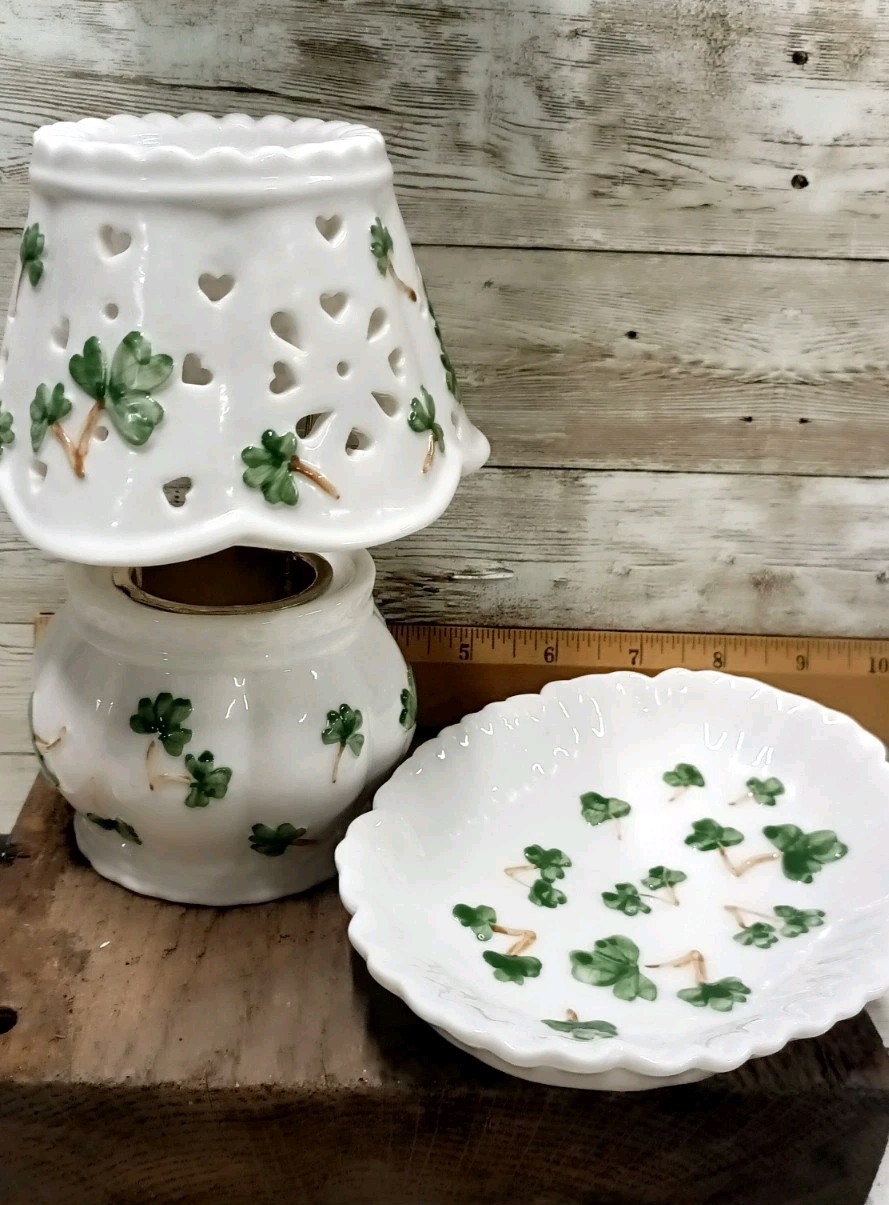 Shamrock Porcelain Tea Light 3 Piece And Small Tray Trinket Soap Dish Set