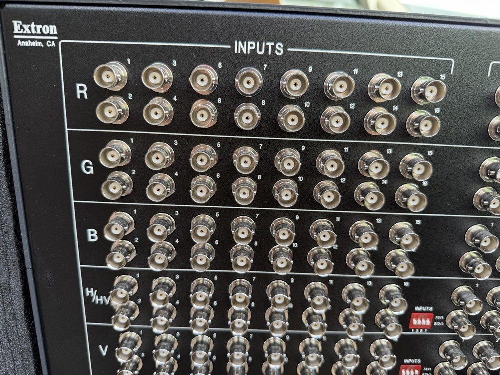 Extron CrossPoint Ultra Series 168HVA