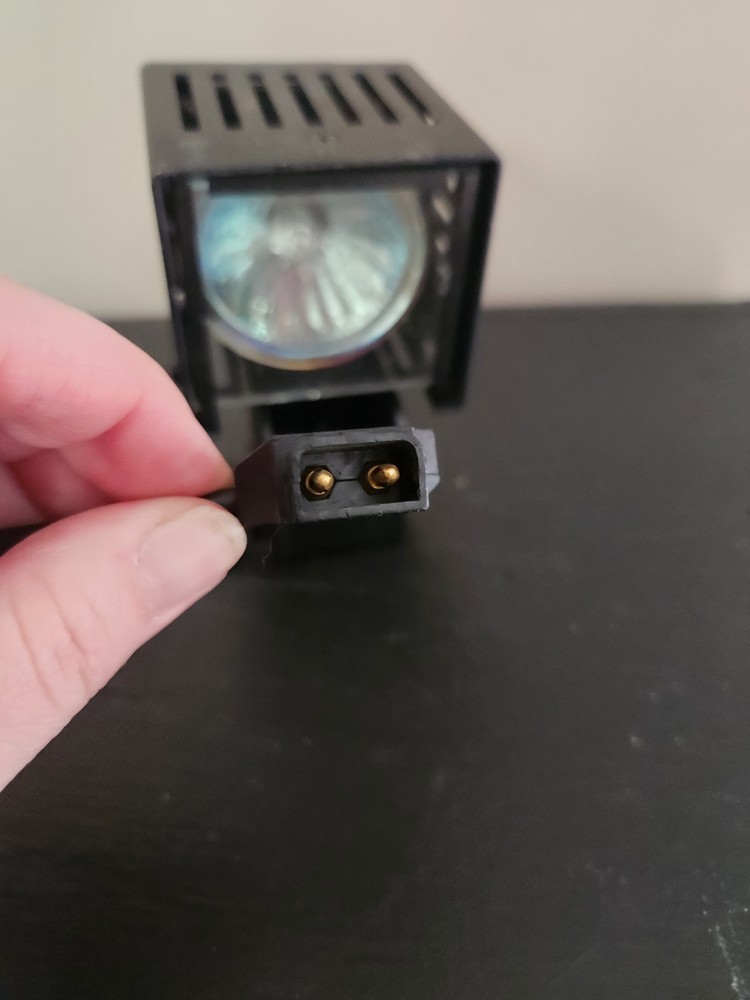 Vintage Anton Bauer Ultralight 2 Camera Mounted Light with D-Tap Plug - Untested
