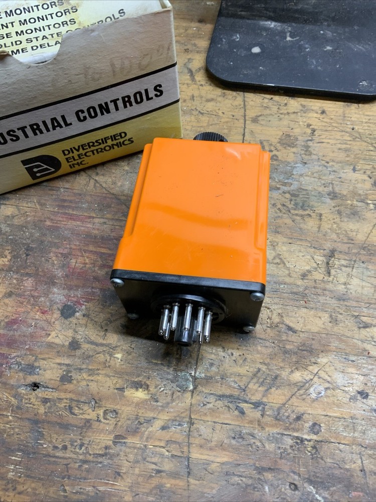 DIVERSIFIED ELECTRONICS TIME DELAY RELAY TUC-120-AKA-2H