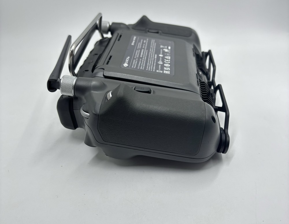 DJI RC PLUS Remote Controller For Mavic 3 Enterprise/3E/3T/3M/Air 2S/Mini 3 Pro
