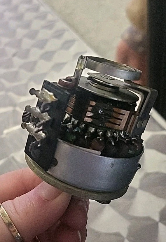 IRC? TYPE A-213-600? ATTENUATOR