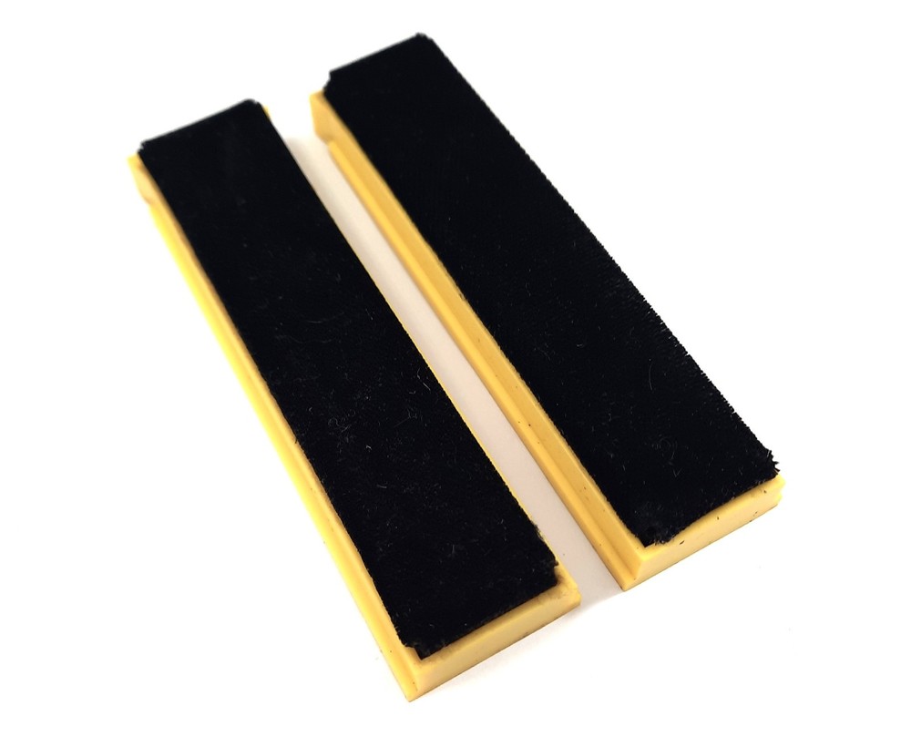 Pair of Spin-Clean Replacement Brushes - Brand New