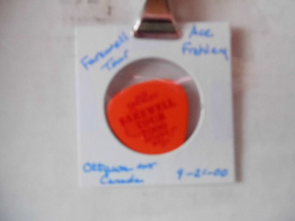 KISS "ACE FREHLEY" GUITAR PICK~OTTAWA ONT CANADA 9/21/00~READ DESCRIPTION (8/16)