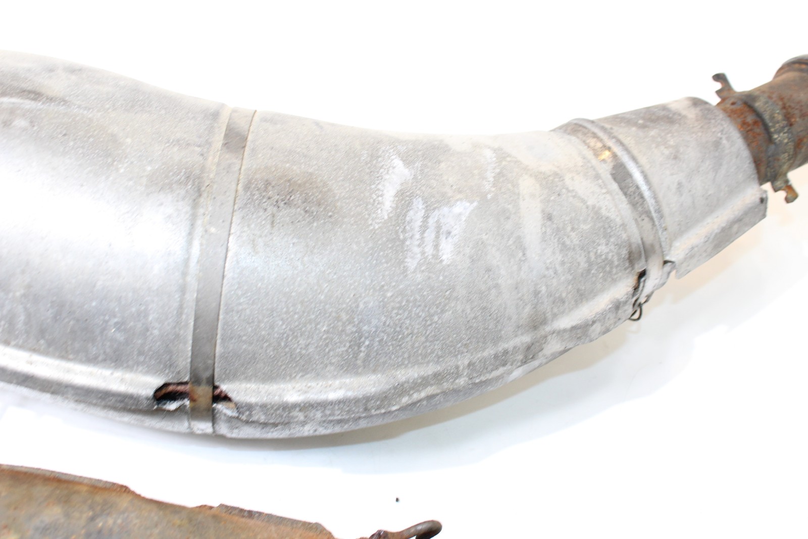 2011 Ski-doo Summit 600 Exhaust Expansion Chamber Pipe 514054559