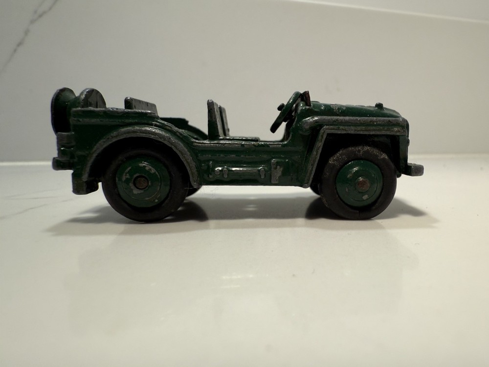 Dinky 674 Austin Chump