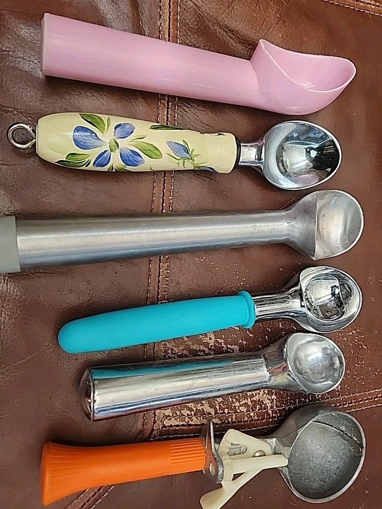 6 Ice Cream Scoops