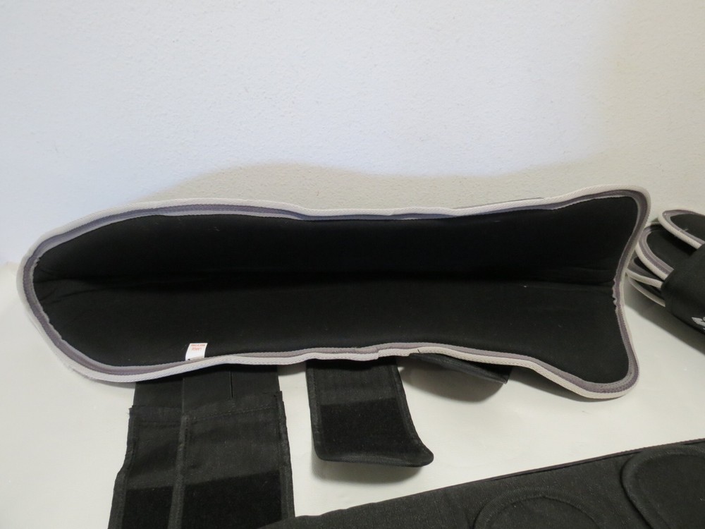 Classic Equine Shipping Boots - Large - Used
