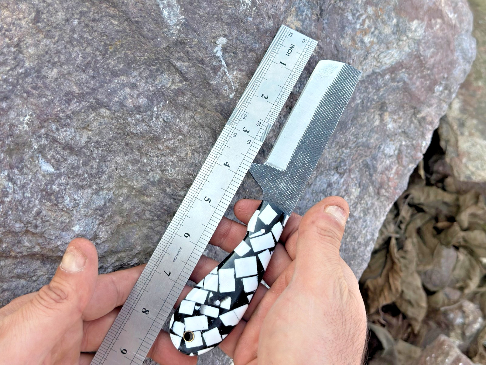 HAND FORGED RAIL ROAD BULL CUTTER/COWBOY KNIFE & RISEN HANDLE AH DAMASCUS-1234