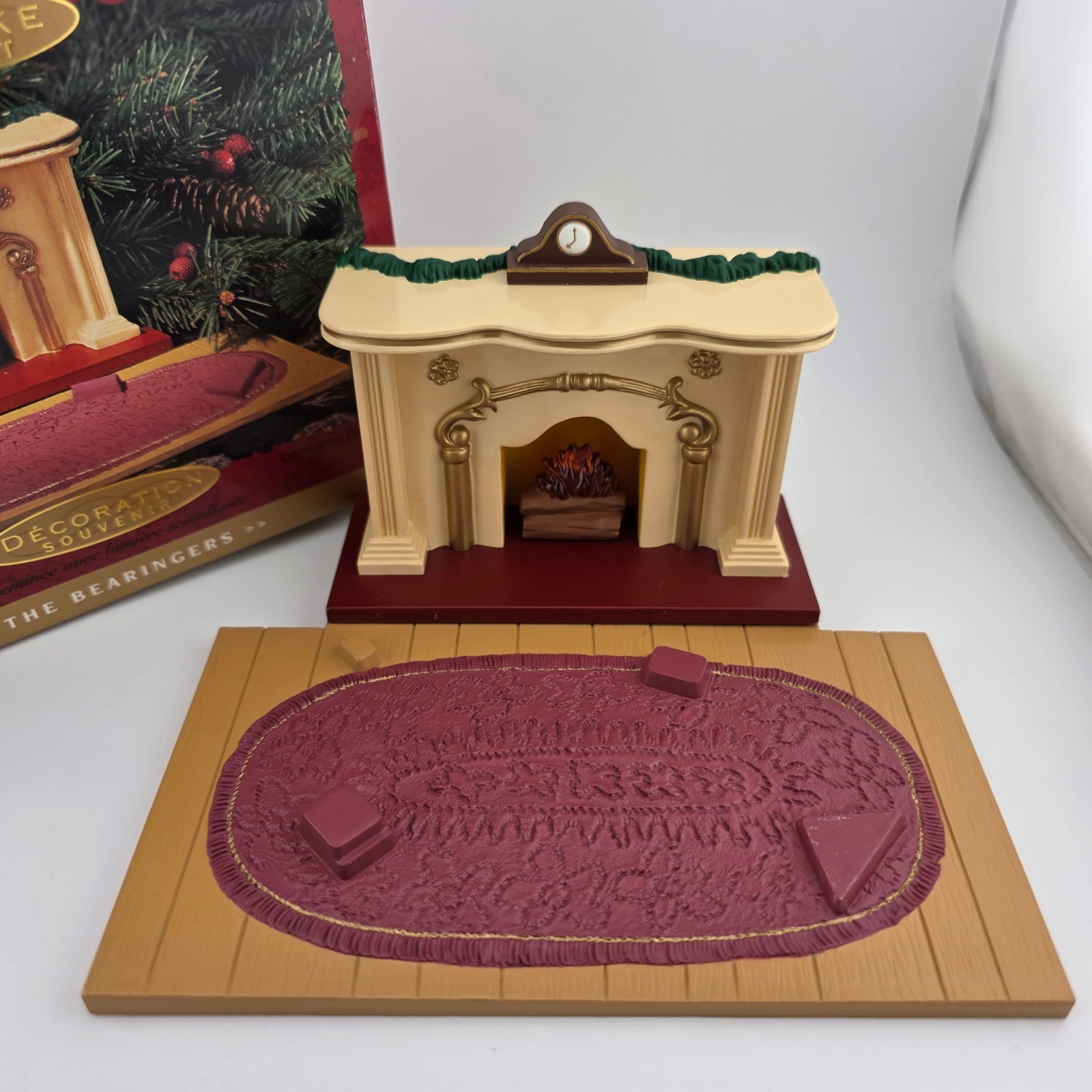 Hallmark Keepsake Bearingers Flickering Light Fireplace 2003 Ornament Tested