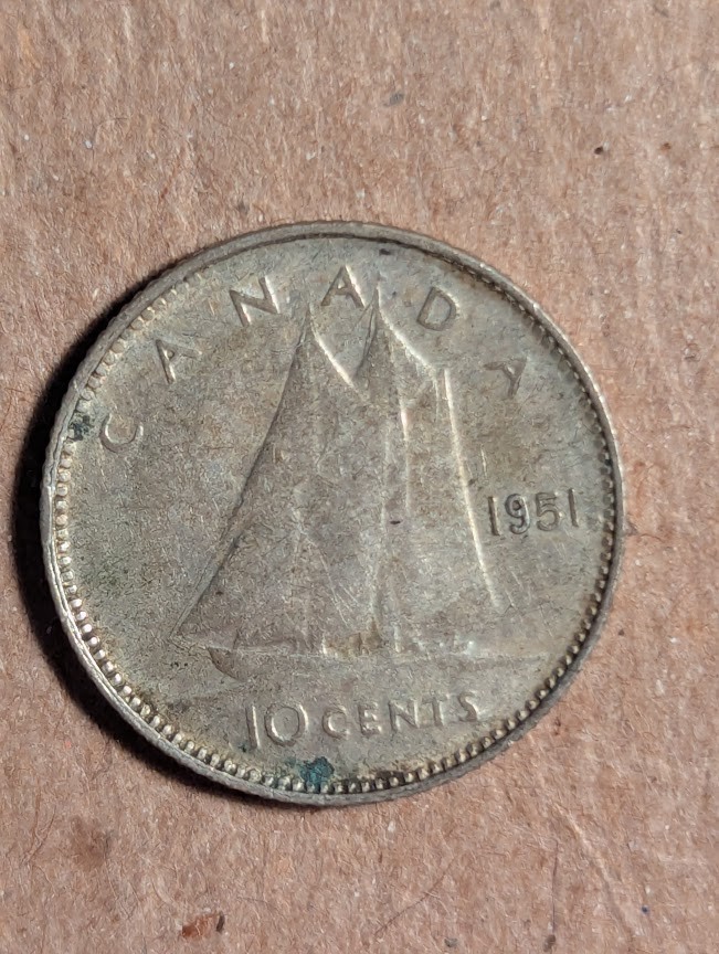 1951 Canada 10 Cents Silver