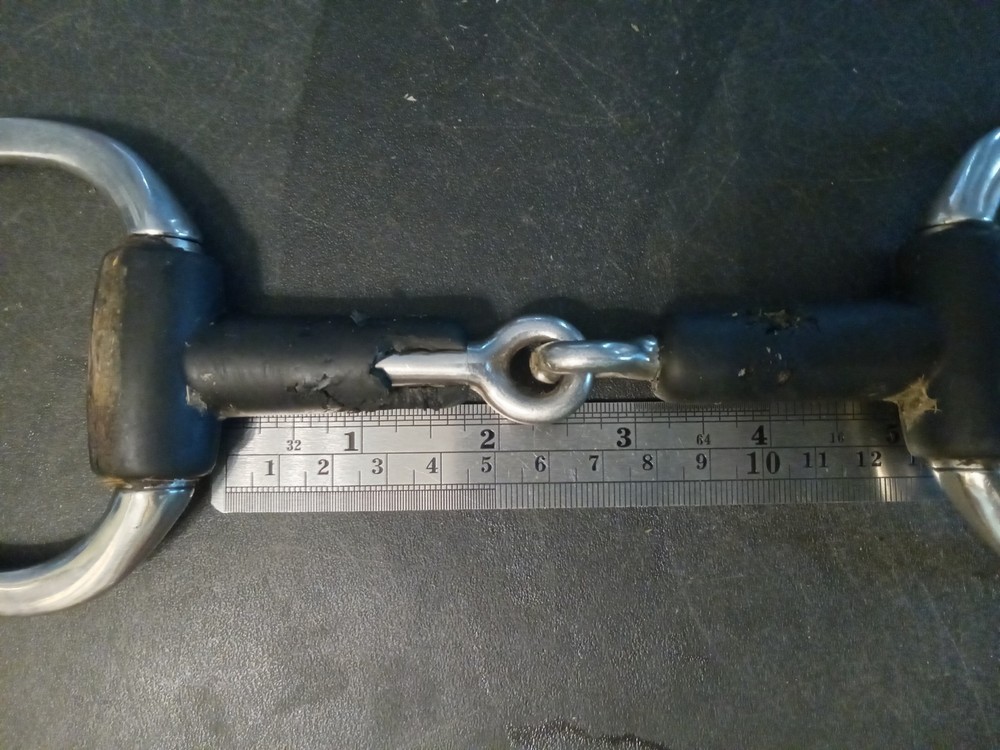 used eggbutt snaffle bit rubber mouth 4 3/4 in damaged