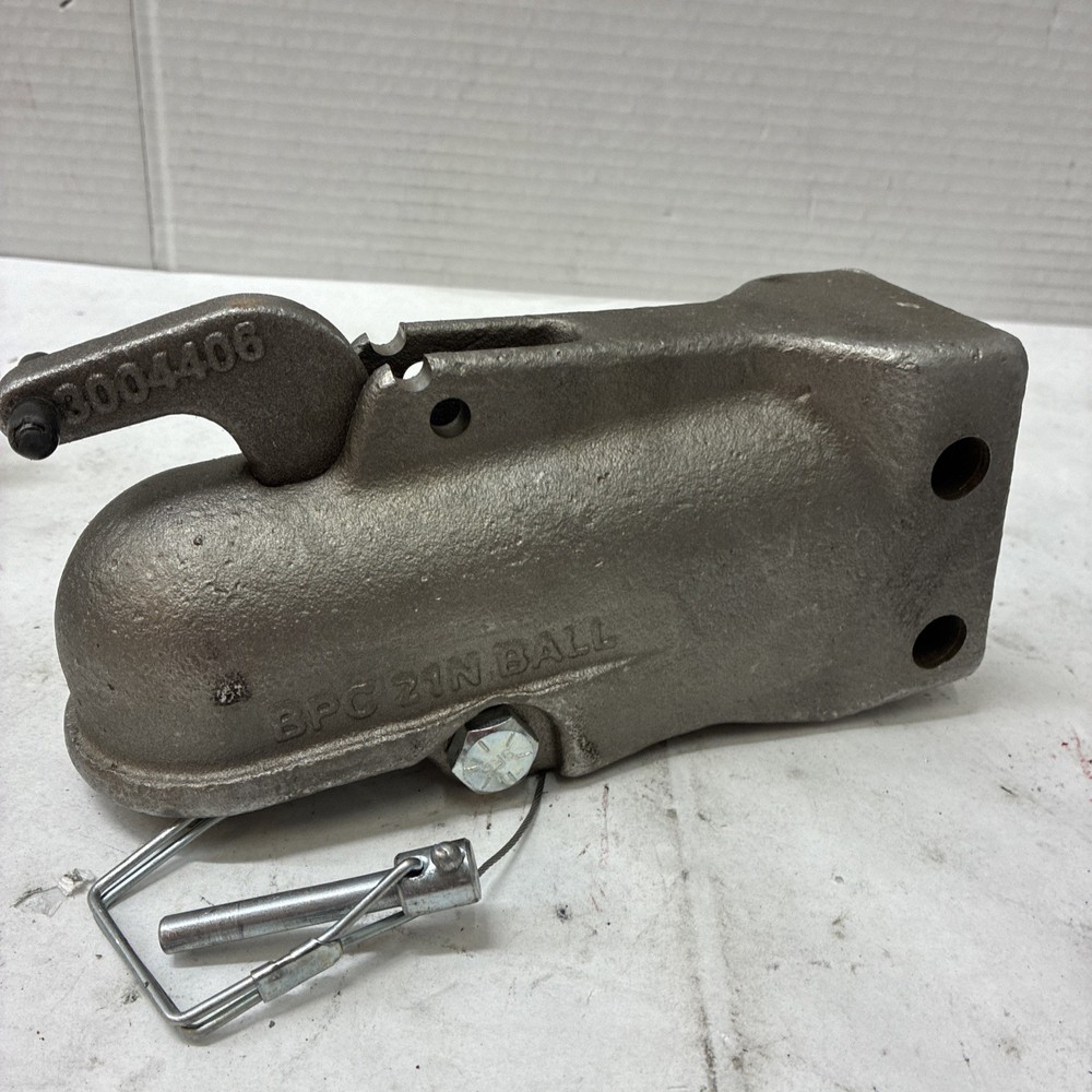 2 In. Ball Coupler 3004406
