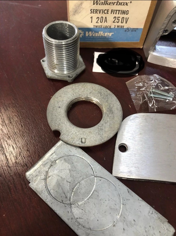 Walker Service Fitting 803STC Walkerbox Twist-Lock