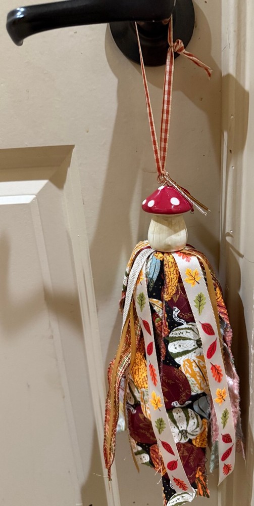 Decorative Mushroom Tassel