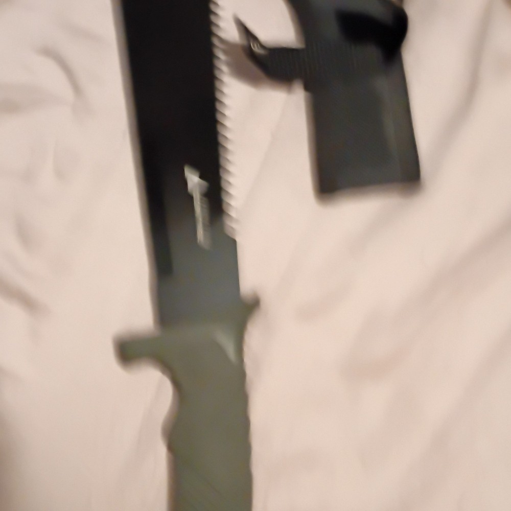 Sawback Machete Black Green Plastic Handle Sawback Blade with Sheath