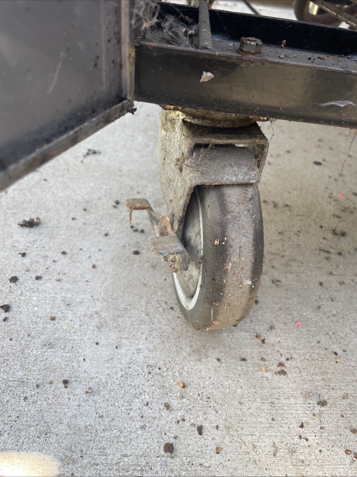 Slushy Machine Double Syrup Frozen Beverage Drink FBD 352 For Repair Or Parts.