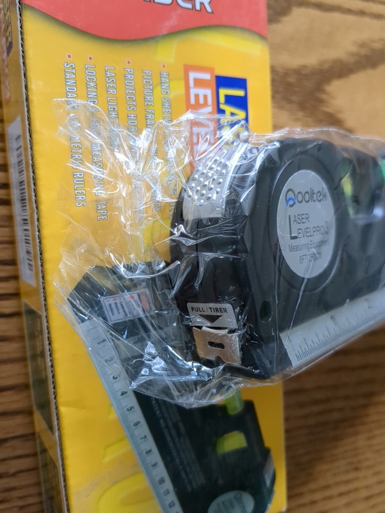 Qooltek Laser LEVELPRO3 Multipurpurpose Level Laser Light New In Box