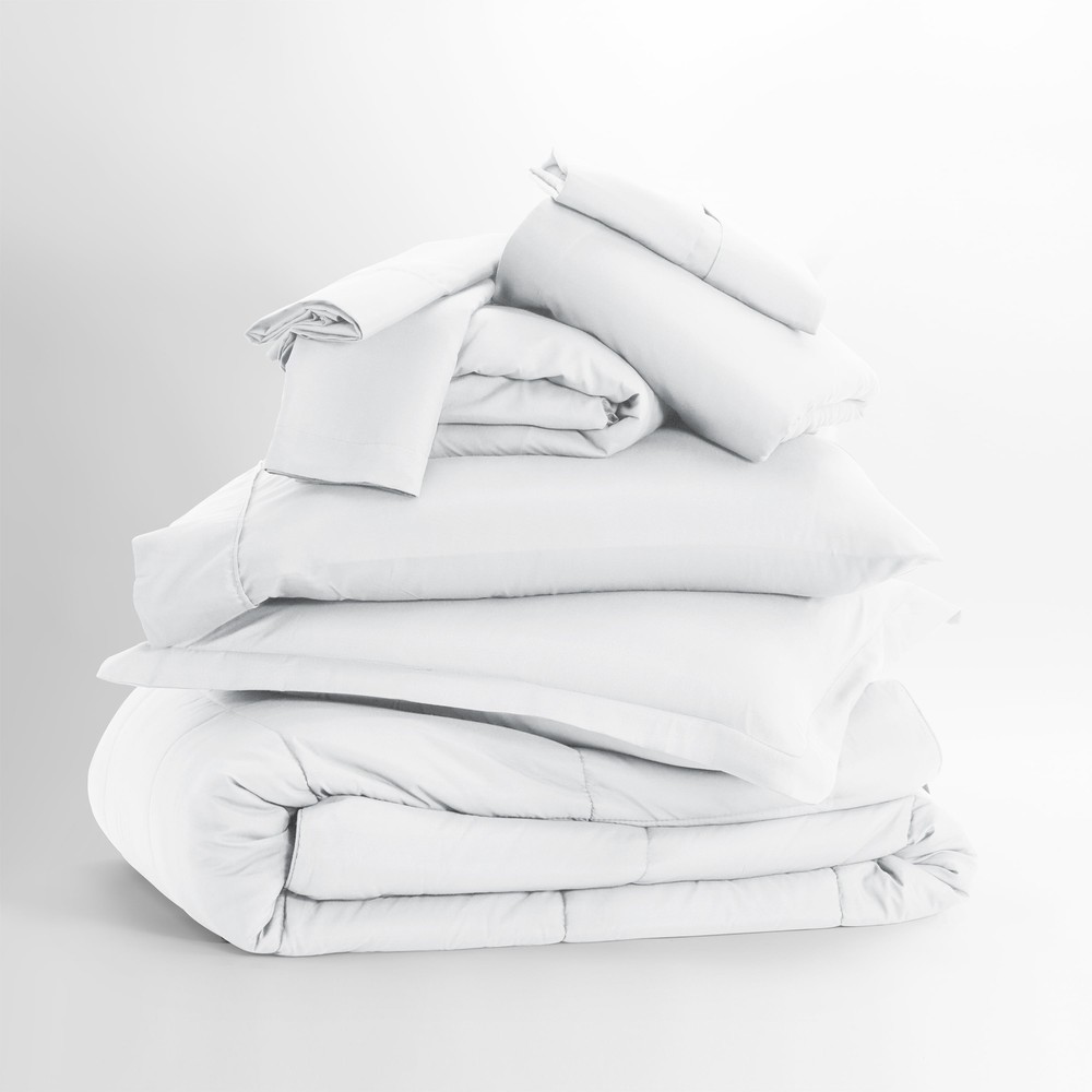 8-Piece White Bed in a Bag Microfiber Bedding Set, Queen