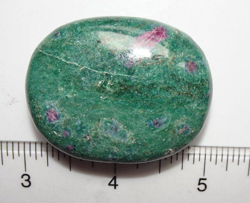 Ruby Fuchsite Palmstone - India sc1002