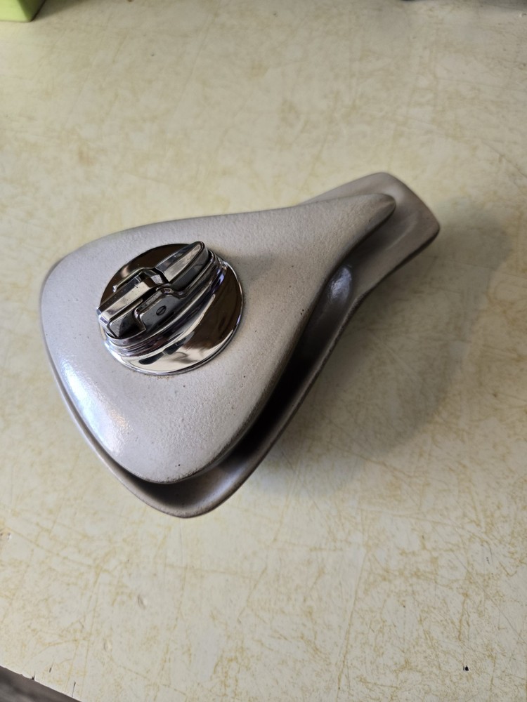 Vintage Ronson Lighter/Ashtray Combo