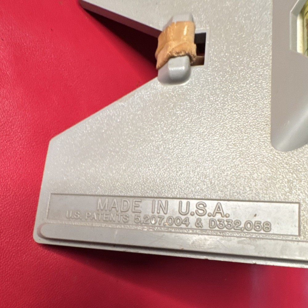 JOHNSON LEVEL & TOOL No. 175 Rafter Framing Square Level Gray Plastic Vials