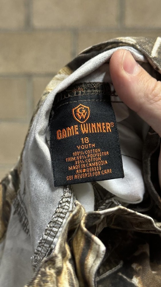 Camouflage Cargo Pants with Multiple Pockets