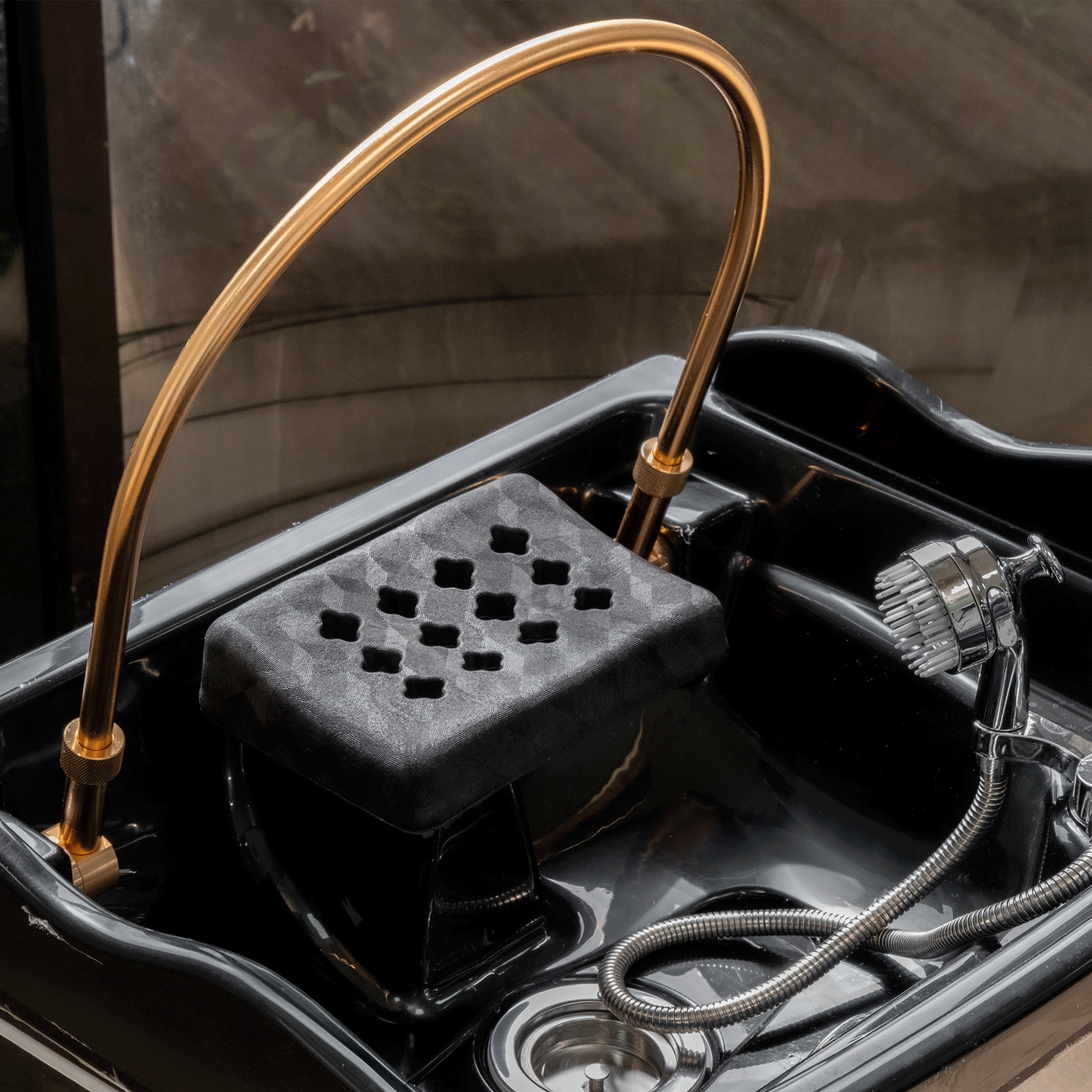 Portable Head Spa Non-Plumbing U-Shape Water Massage Shampoo Bowl, Black