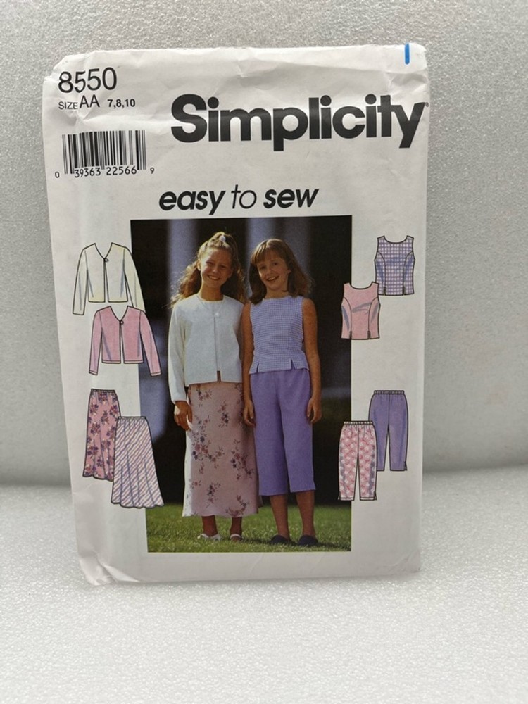 Simplicity 8550 Girls' Sewing Pattern (Uncut)
