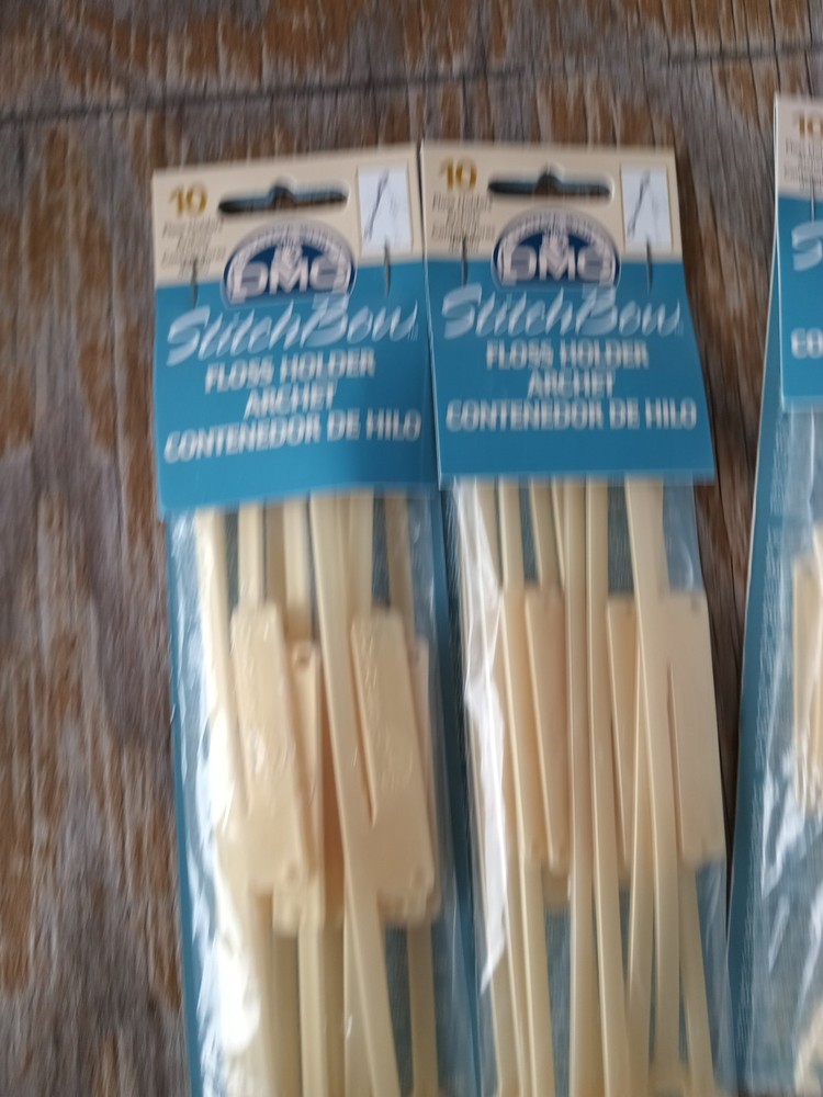 3 packs (10 Per Pack) Creative World DMC Stitch Bow Floss Holders NEW