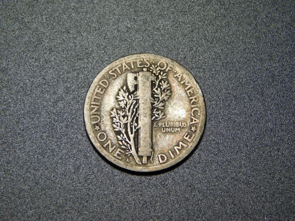 OLD SILVER US COIN 1924 D MERCURY LIBERTY DIME