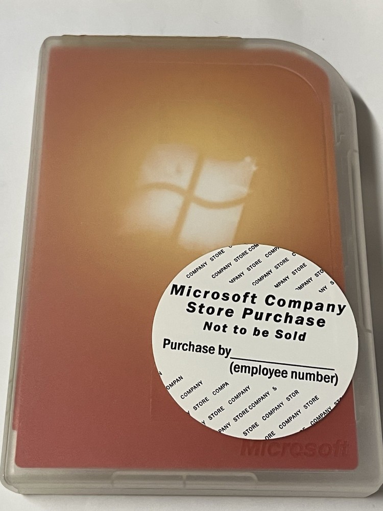 Microsoft Windows 7 Ultimate 32 Bit and 64 Bit DVDs Box License Key