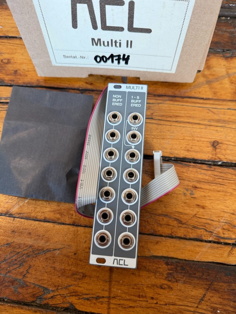 ACL Multi II Buffered Unbuffered Multiple Eurorack Module