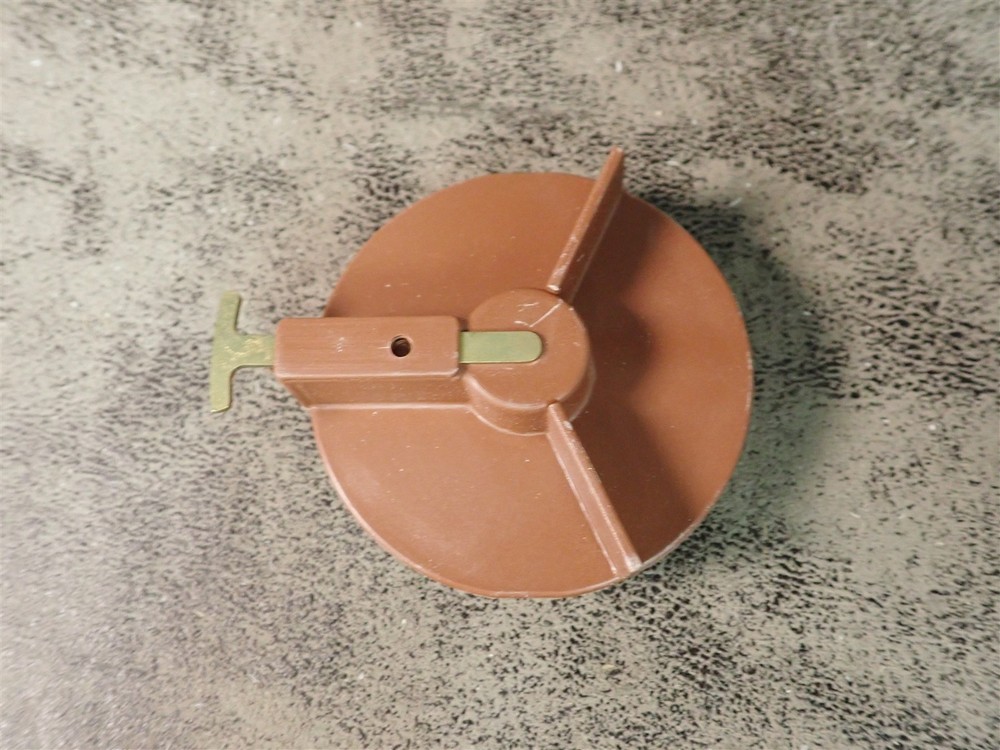 NEW WVE 4R1141 Ignition Distributor Rotor (SS49)