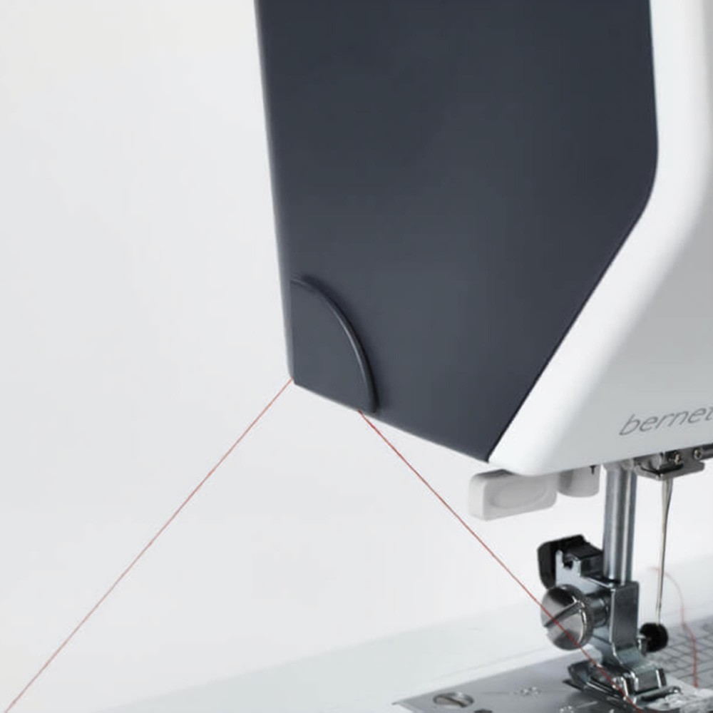 Bernette B38 Top End Computerized Sewing Machine Bundle w/ 8 Pressure Feet