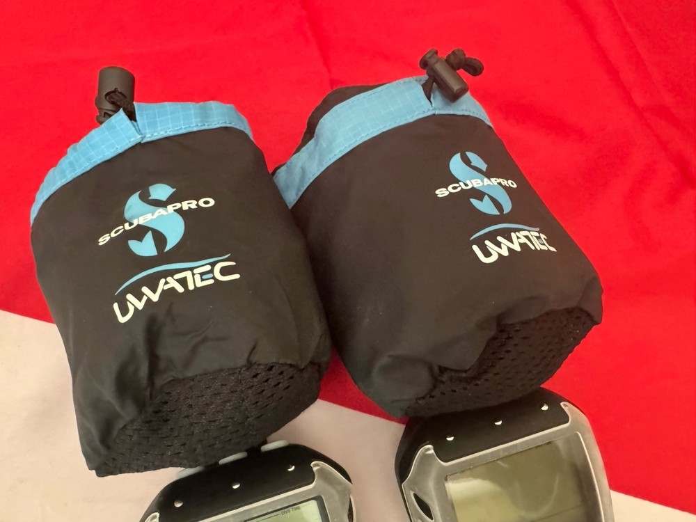 SCUBAPRO SMART TECH DIVE COMPUTERS 2 AVAILABLE NEED BATTERIES…SOLD SEPARATE