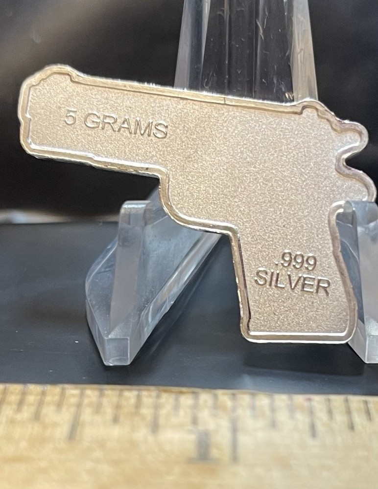 ⭐️5 grams .999 Silver M19-11.