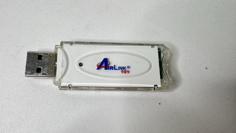 Airlink 101 USB Wireless Adapter AWLL3028 WiFi + USB Extension Cable